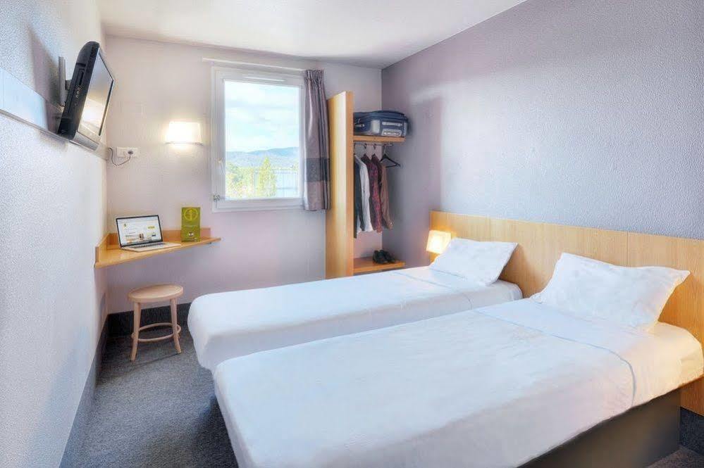 B&B Hotel Toulon Ollioules Exterior foto